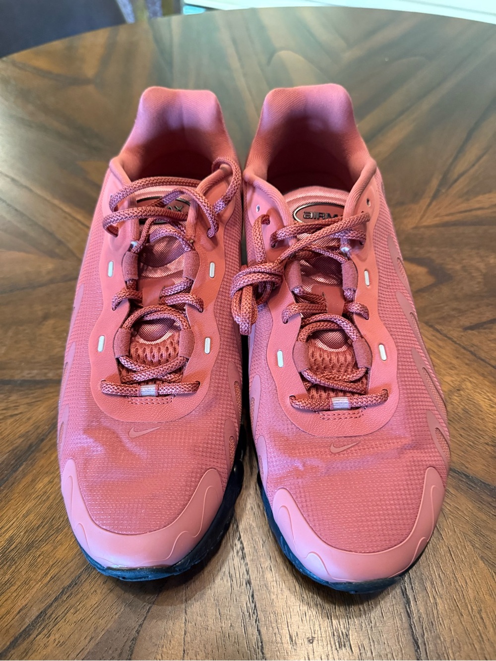 Nike Air Max DN8 Men's Running Shoes - Size 9M - FQ7860-601